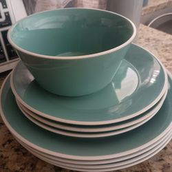 Teal Stoneware Set 
