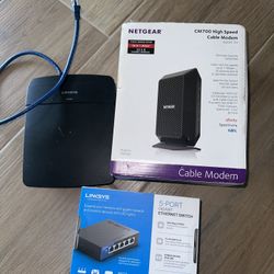 NETGEAR CM700-100NAS Cable Modem and accessories