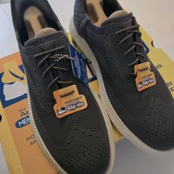  Skechers Men’s Garza Palma Slip On Charcoal Size 10.5 Shoes Machine Washable