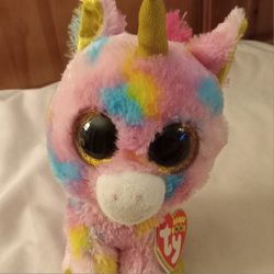 Fantasia the Colorful Unicorn