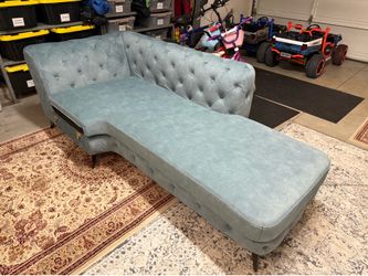 Free couch/chaise