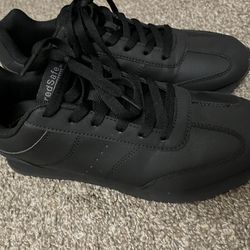 Men’s non slip shoes