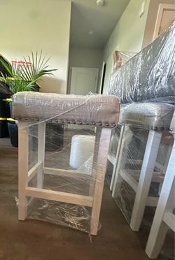 Moving sale everything in storage