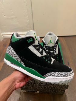Jordan 3 “Pine Green” Size 9.5
