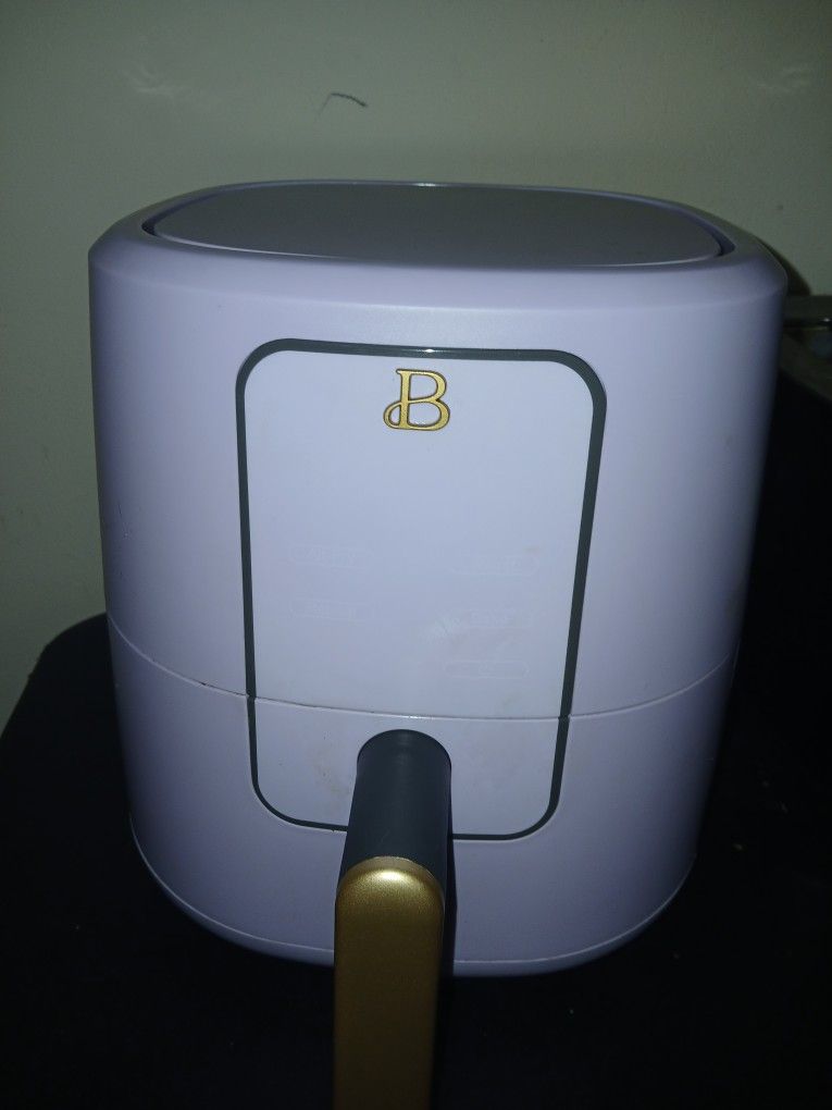 Drew Berrymore 3 Quart Air Fryer