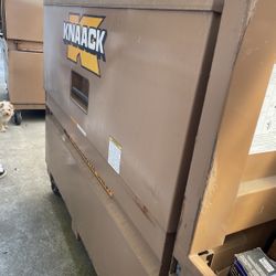Knaack Construction Box 