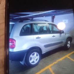 2004 Toyota Rav4