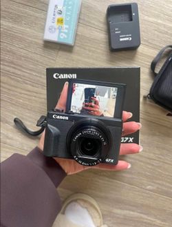 Canon G7X Mark iii - ( Black )