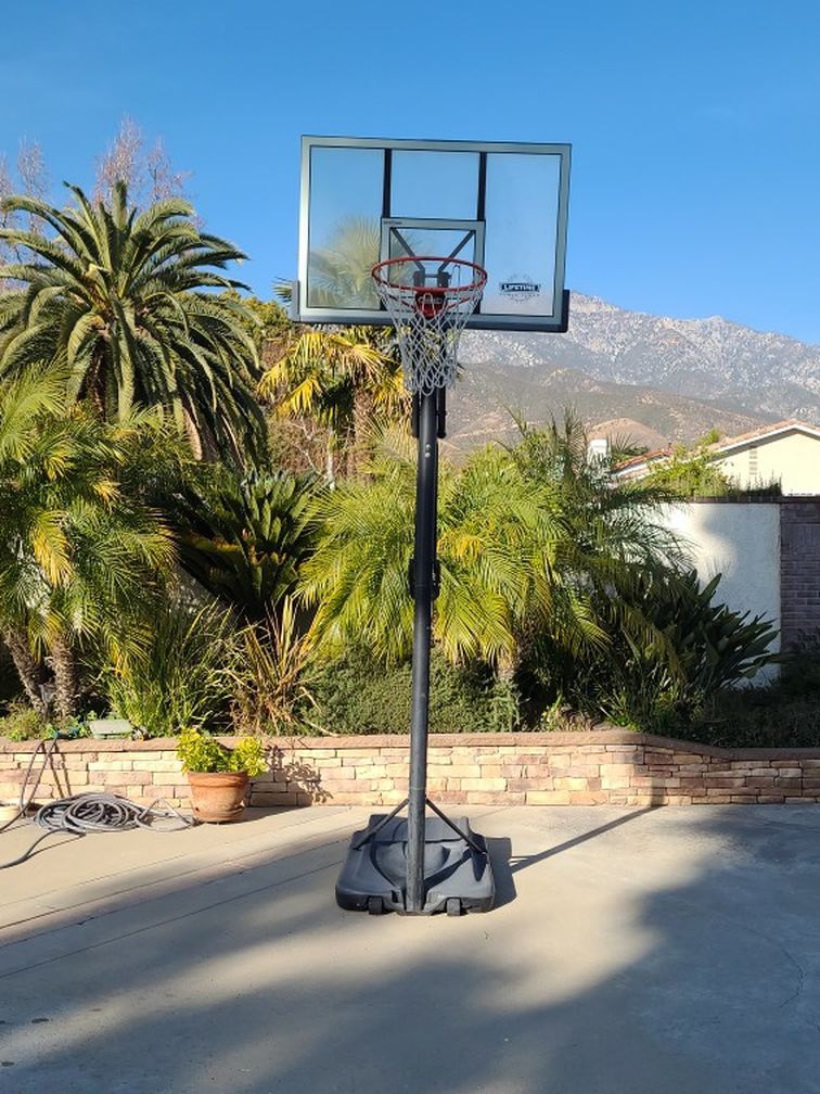 Adjustable Basketball Hoop