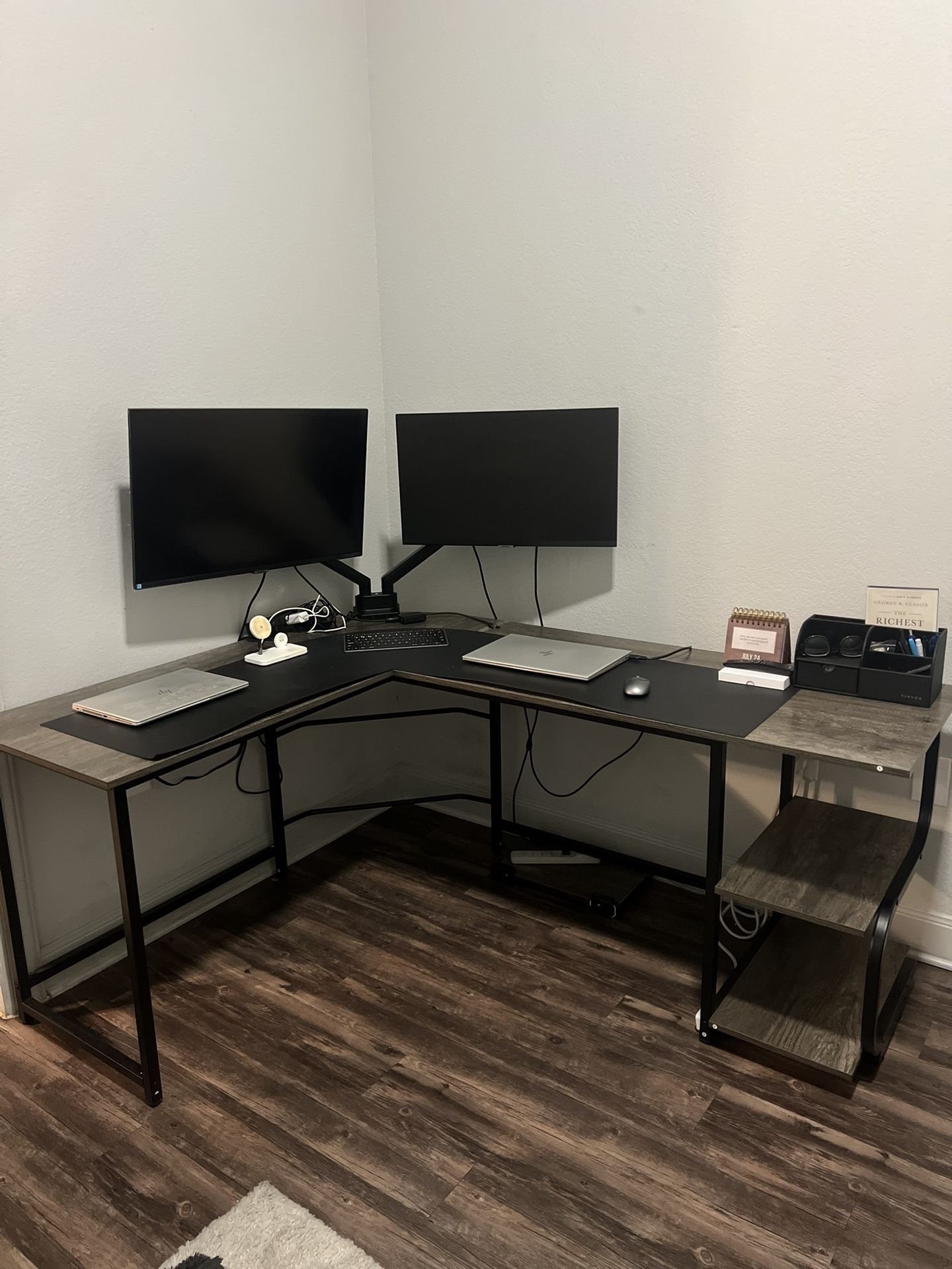Computer Desk 