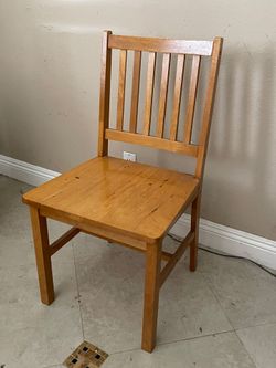Sturdy solid  wood  desk  chair