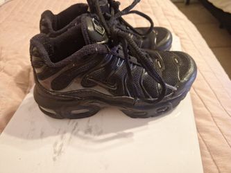 Nike boys 11c