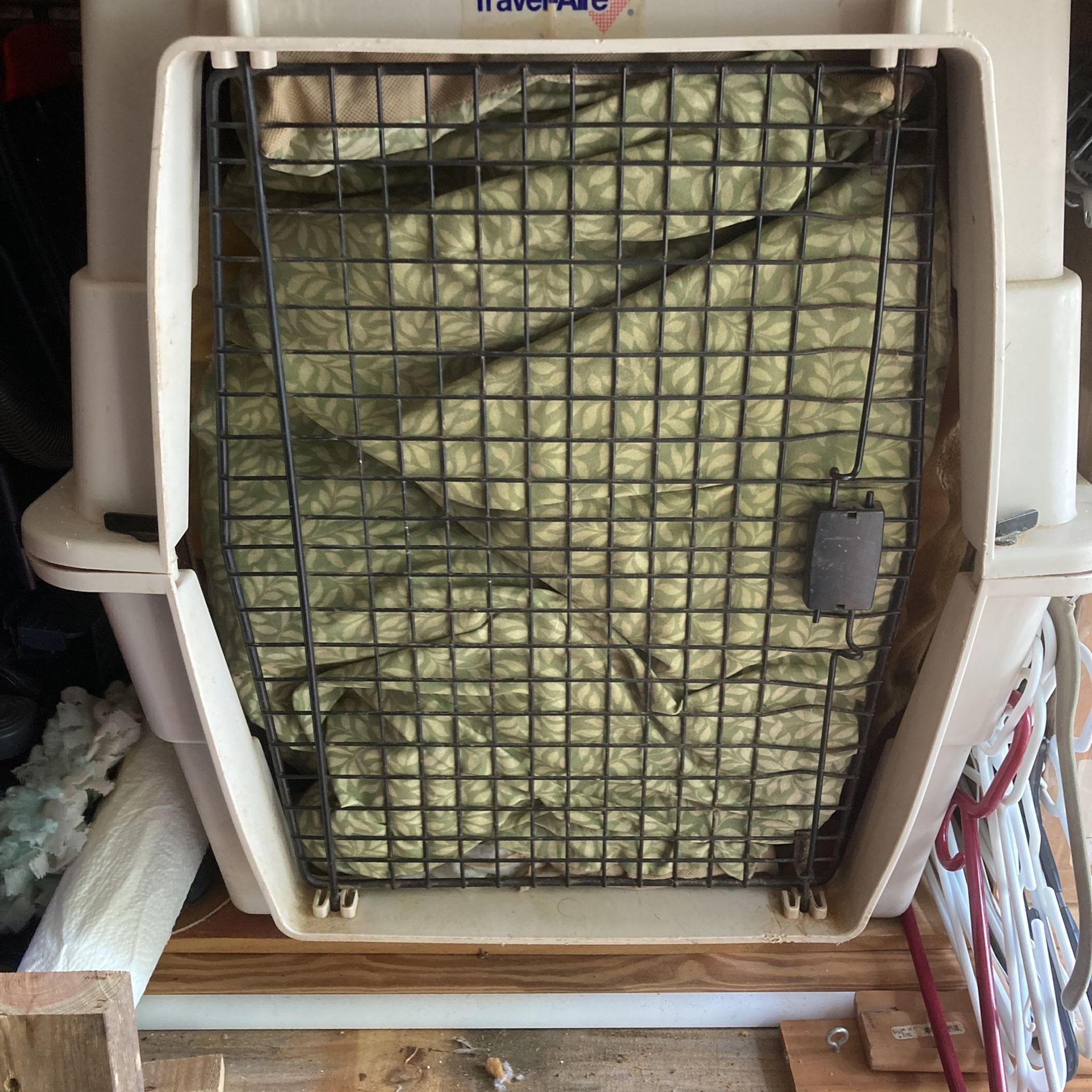 Large Travel Aire Dog Kennel