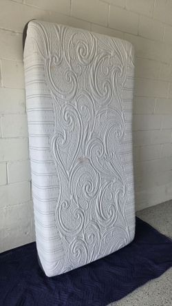 Serta iComfort Twin XL Mattress