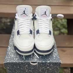 Jordan 4 Retro Midnight Navy – Size 10 – Like New w/ Box