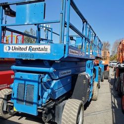 Rough Terrain Scissor Lift 43 Feet Gas or Propane Dual Fuel | Genie GS-4390 RT