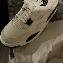 Jordan 4 Flight Club Size 9