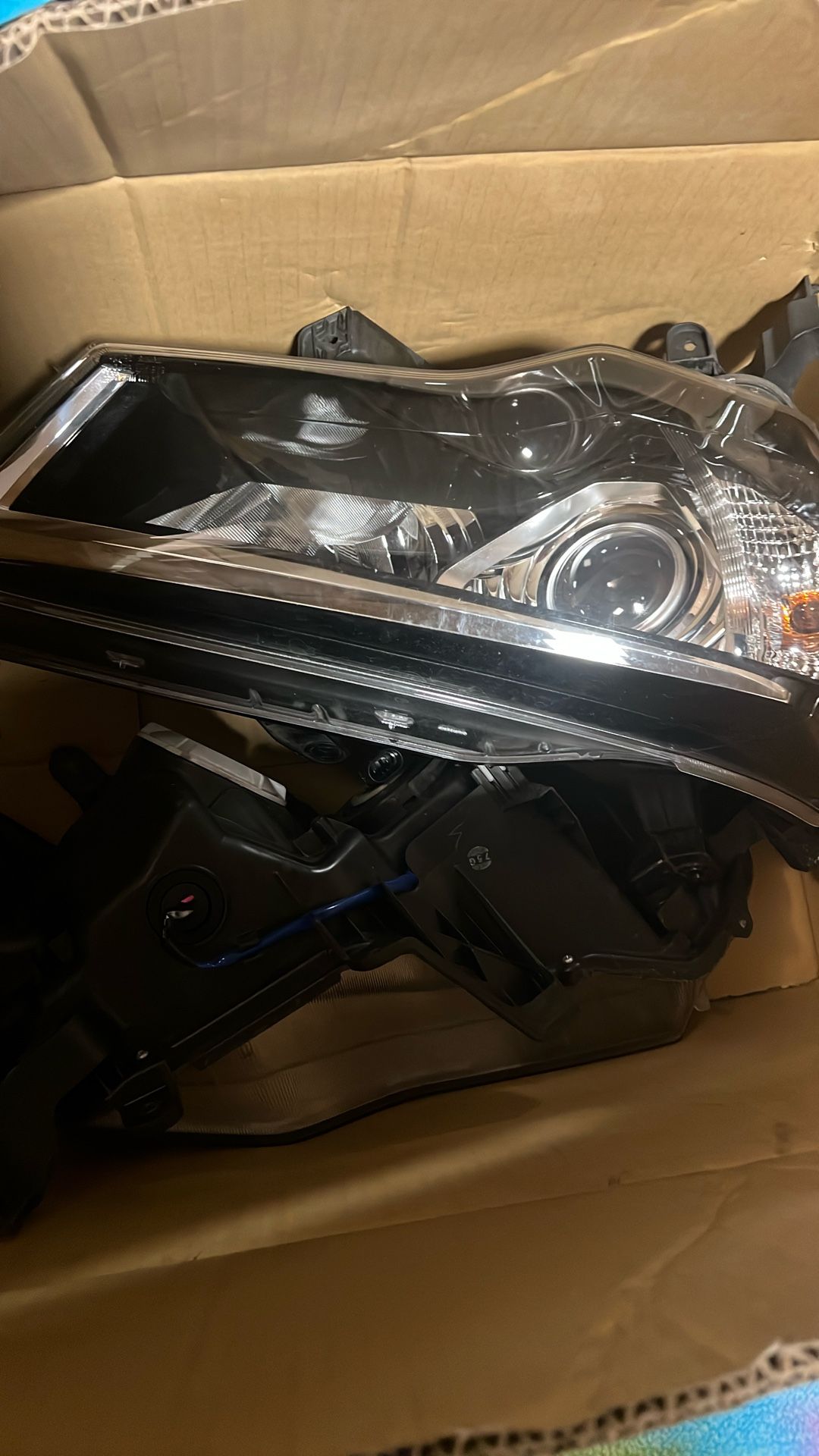 2017 OEM 4runner headlights