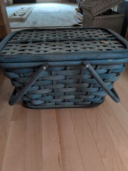 Picnic basket
