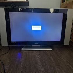 Polaroid 37" LCD Monitor TV FLM-3701 Television