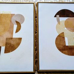 2 Pieces Of Wall Art