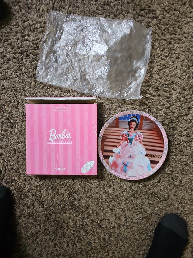 1850s Southern Belle Barbie Collector Plate