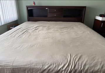 Coaster phoenix king platform bed frame