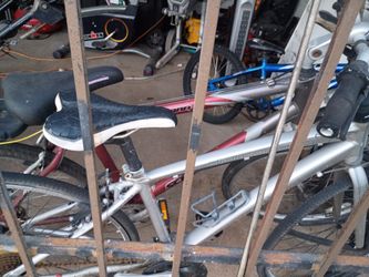 Dos Bicicletas De Aluminio 