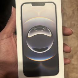iPhone 16e