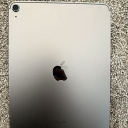 iPad Air 11 Inch (M2) + Cellular & Logi Keyboard/case 