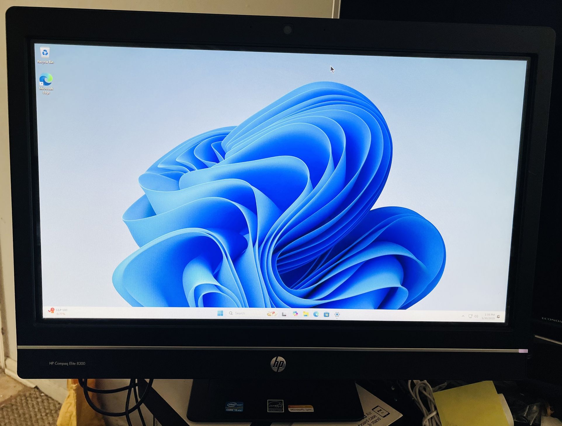 hp elite 8300 touch screen all in one computer windows 11 Quad core i5 8gb ram 256gb ssd plus 500gb hhd