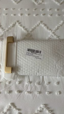Cabinet handles