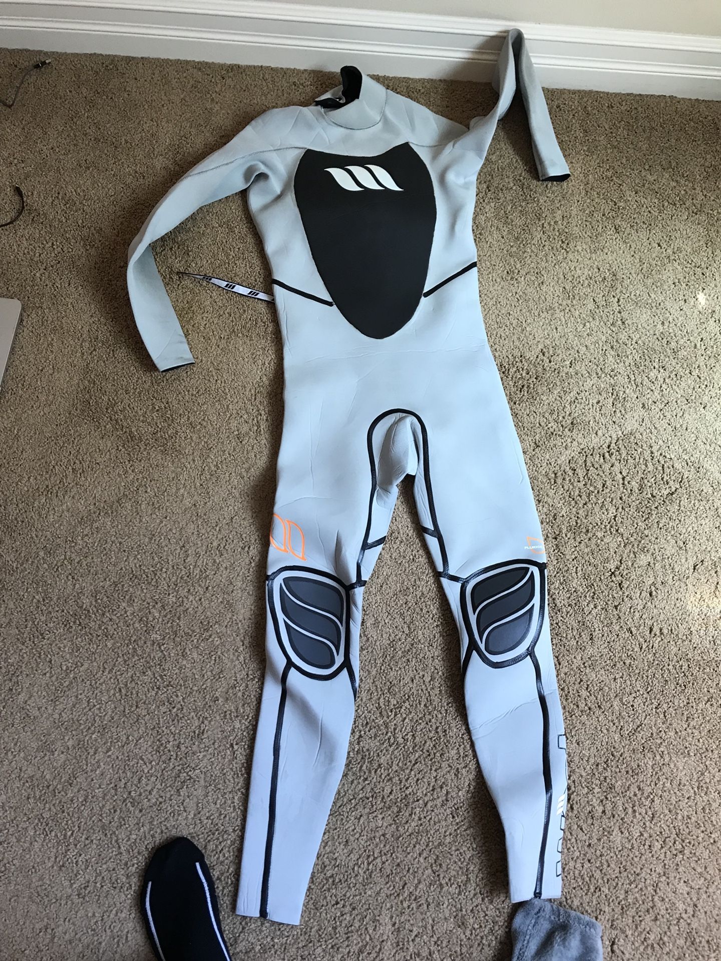 Wetsuit west lotus 3/2 Small $500