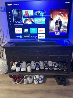 Z Gallery tv stand/storage/dresser - great shape