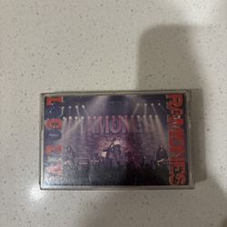 Ramones loco Live! Cassette Tape. 1991 Original 