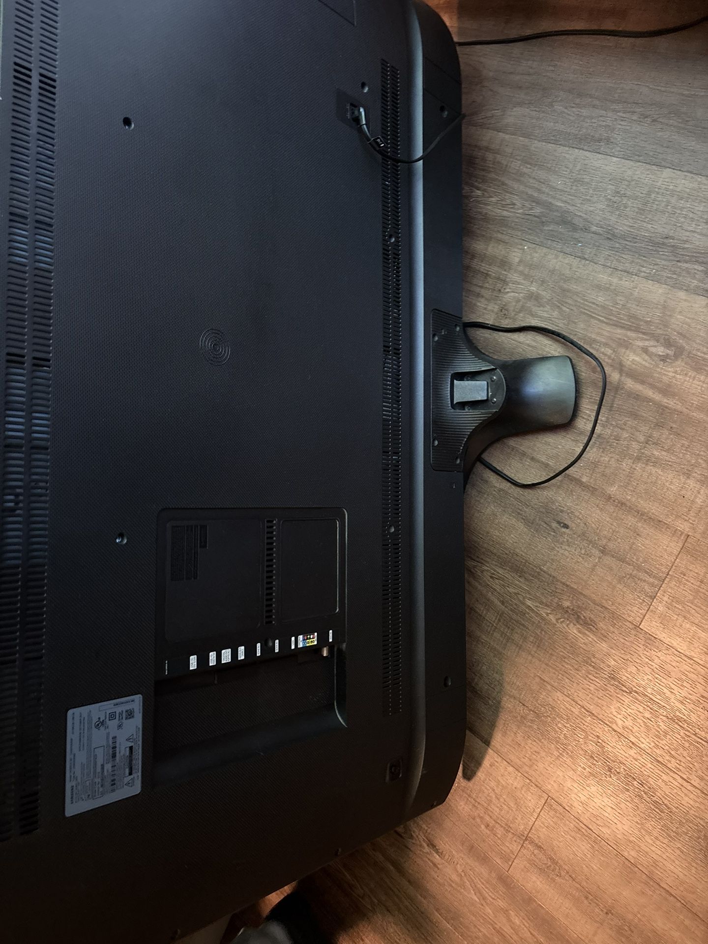 Samsung 55” 200$