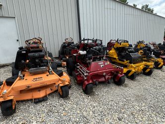 Selling Commercial Lawnmowers Wright Stander X toro Grandstand Scag VRide Exmark Vertex Exmark Turf tracer Wright Intensity Scag Turf Tiger Classen