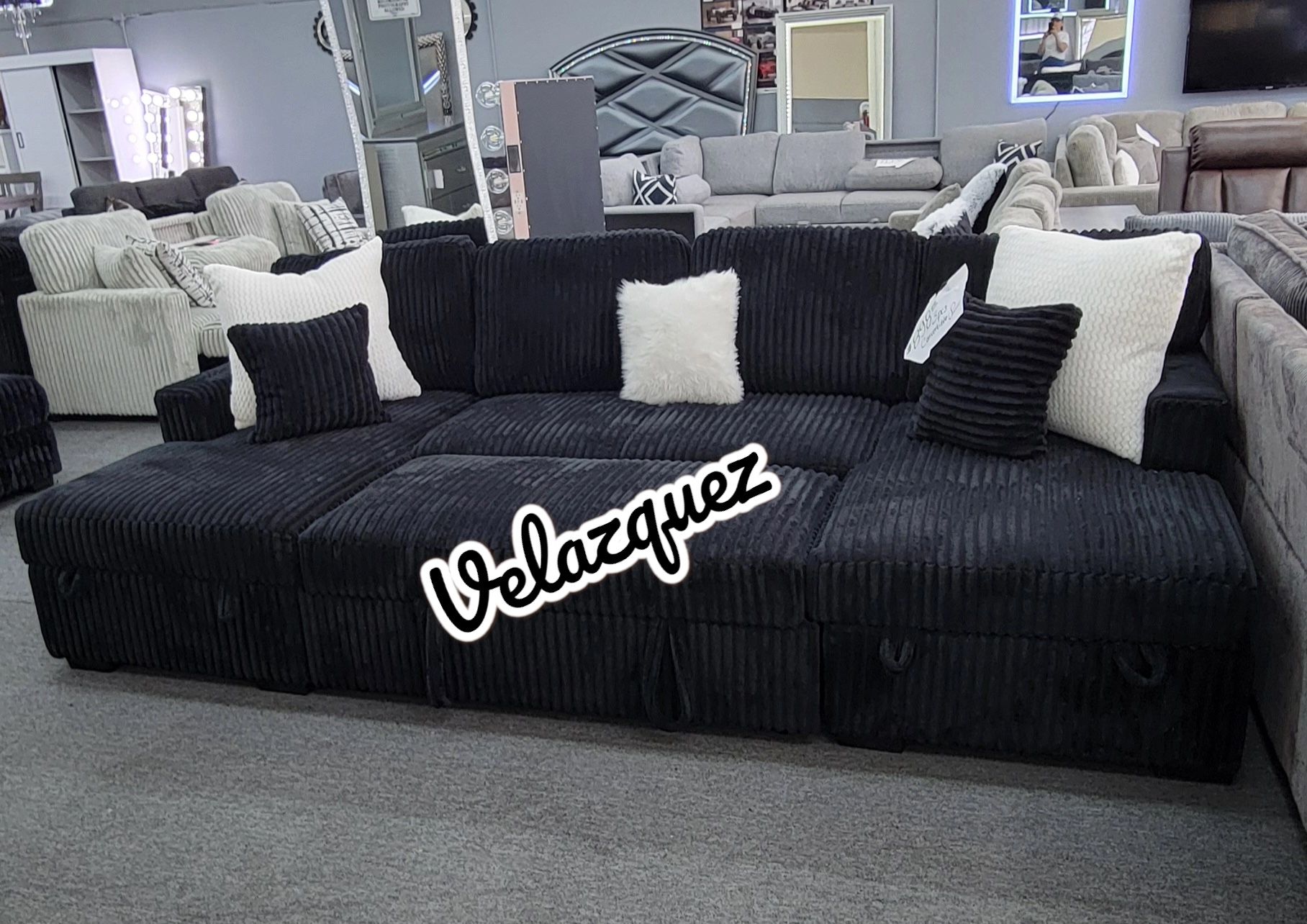 ✅️✅️3-Piece Black color Convertible Sectional✅️✅️