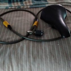 Asiento De Bicicleta Con Su Cable