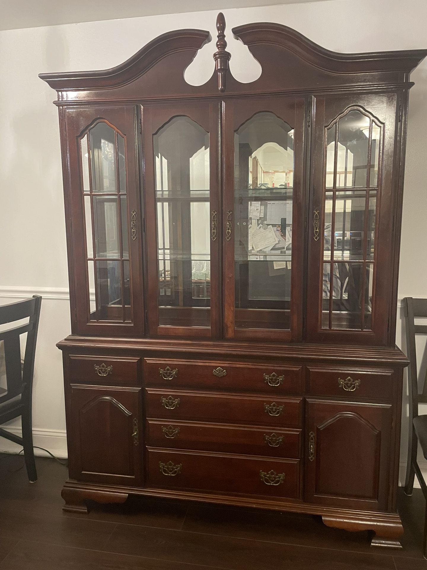 China Cabinet And Buffet 