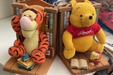 Winnie the Pooh Bookends