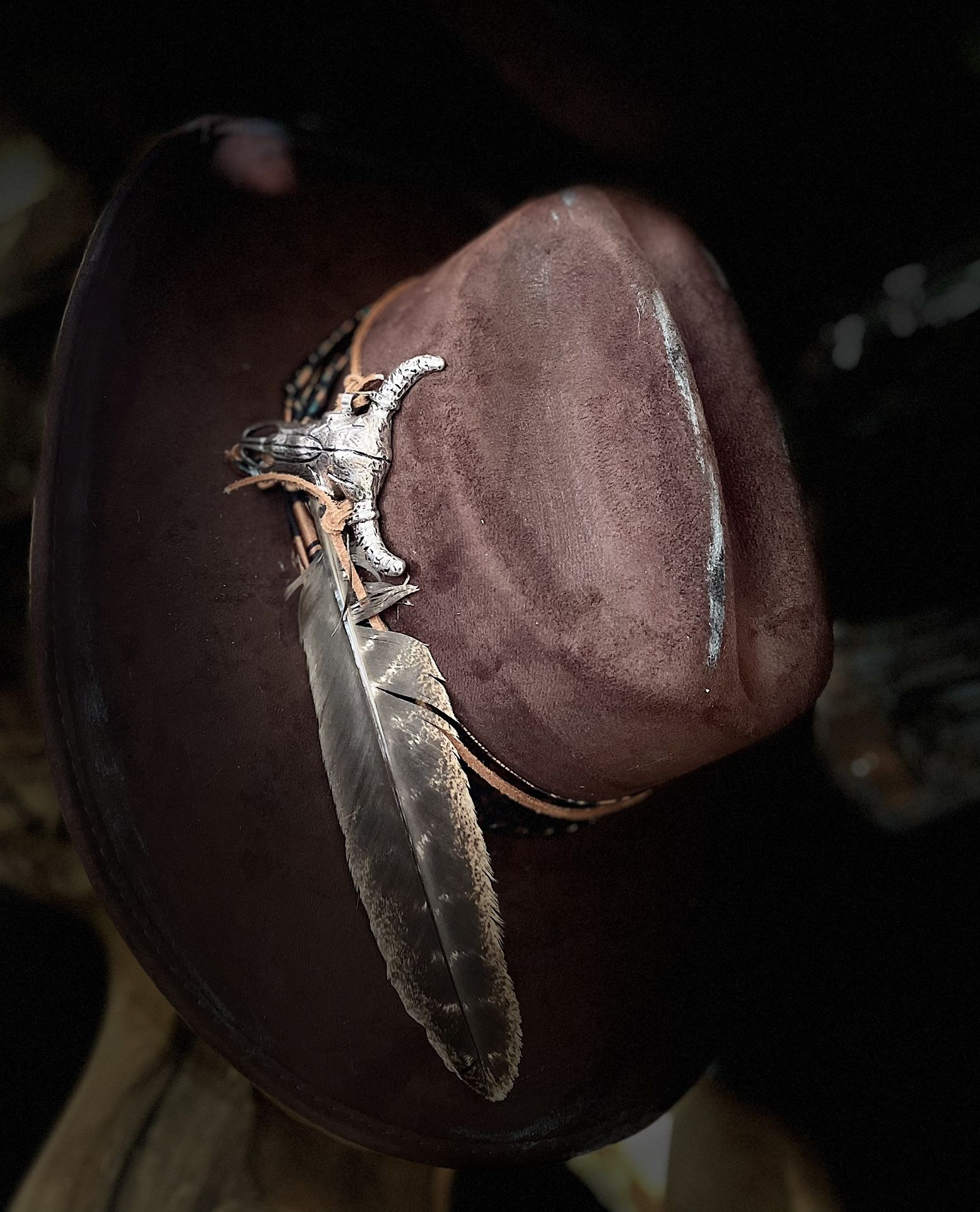 The longhorn Cowboy Hat 🐂 Dark Brown Custom Distressed Size Large