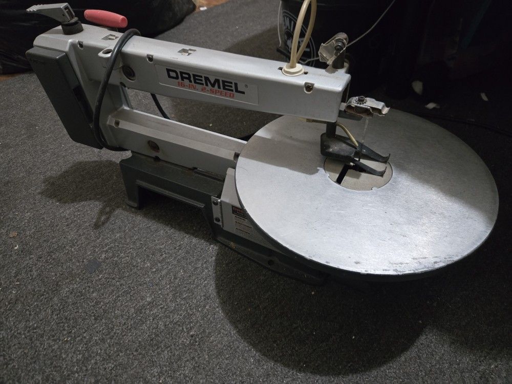 Dremel Scroll Saw