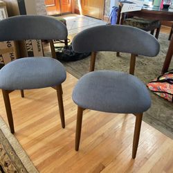 2 Dining Chairs