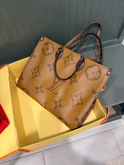 Large tote bag