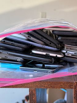 Android and iPhones for parts