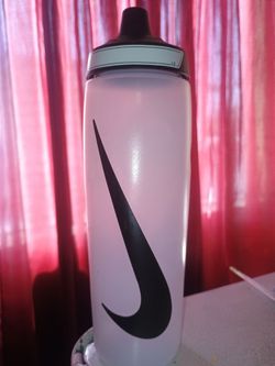 Nike Sport Water Bottle