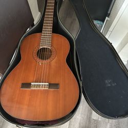 Collectible Guitar ( Vintage ) 👍