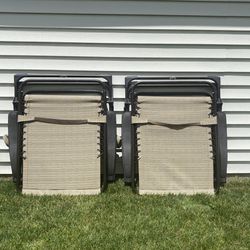 2 Heavy-Duty Hampton Bay Portable Folding Chairs