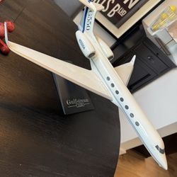 PacMin Gulfstream G550 1/48 Scale Desk Top Model